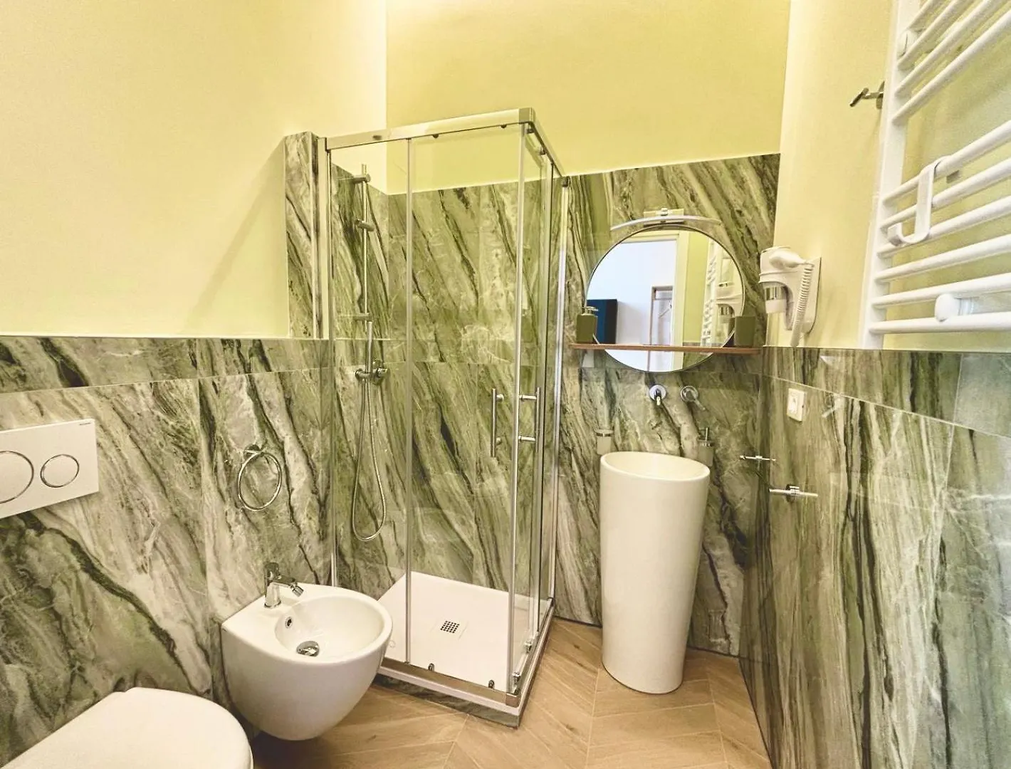 Reno Suite בולוניה בית הארחה